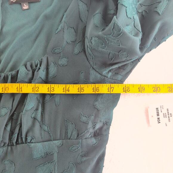 Crystal Doll NWT Babydoll Sheer Paisley Burnout Fit & Flare Dress Women's Large - Picture 7 of 9